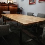 tölgyfa asztal,inox lábakkal tölgyfa asztal,inox lábakkal